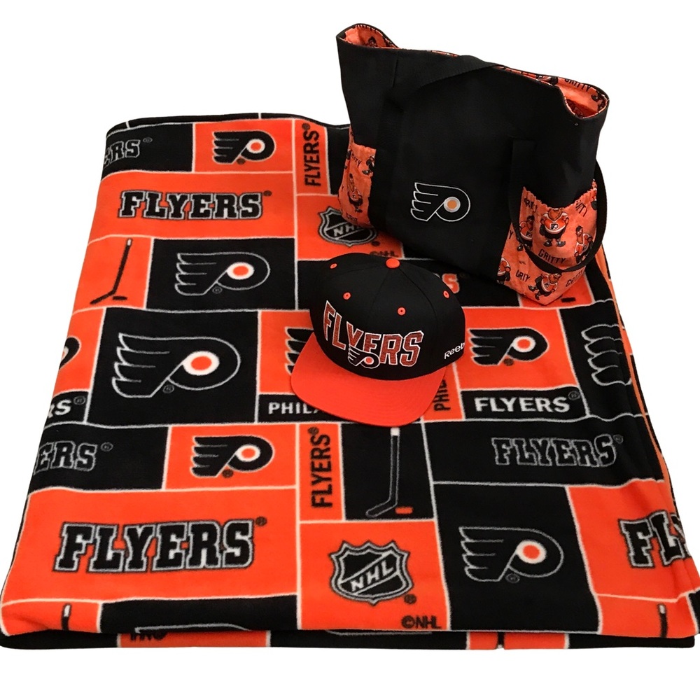 Sports Bag,Cap, and Blanket Bundle - Picture 3 of 5